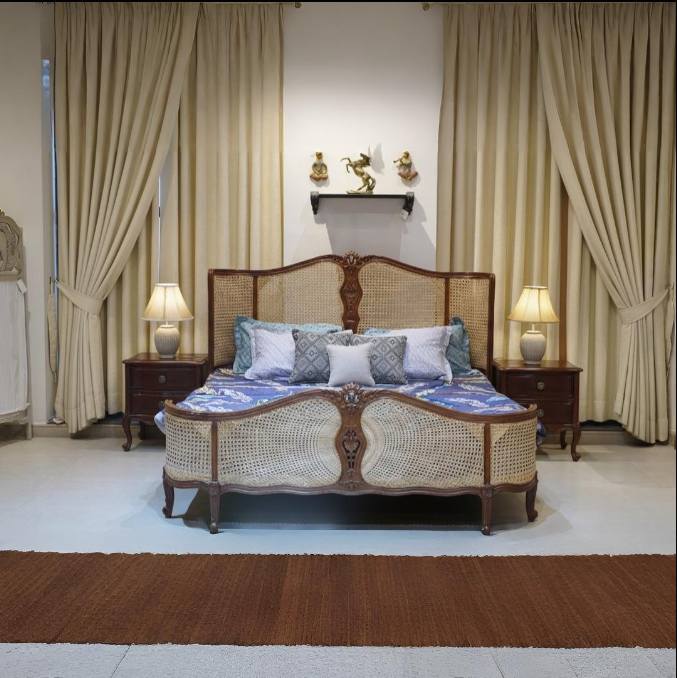 Cane Arch Panel Bed